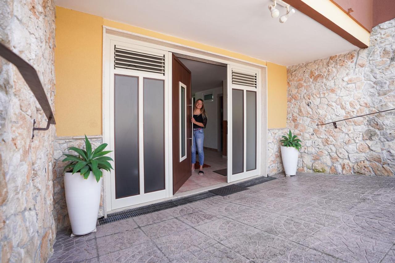 Guesthouse Da Filiberto Melendugno Bagian luar foto