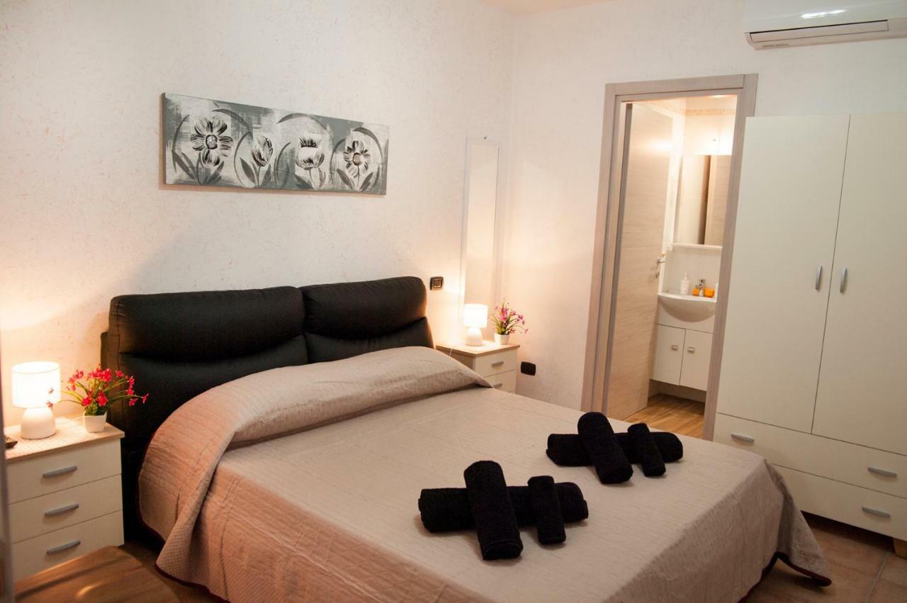Guesthouse Da Filiberto Melendugno Bagian luar foto